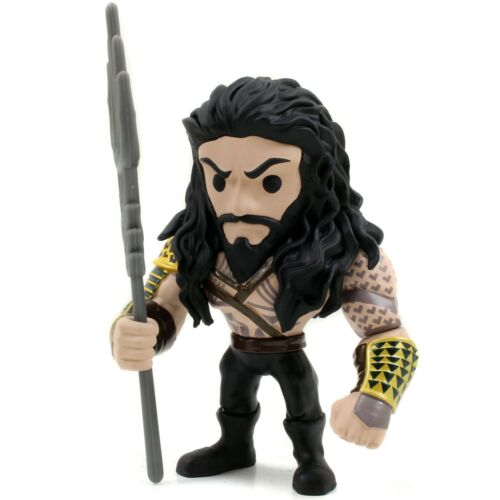 DC Comics Metals Die-Cast AQUAMAN (M15) Toy Figure, 4" (Sold Out)