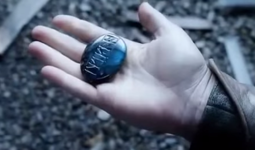 Weta Workshop's The Hobbit: Desolation of Smaug Kili's Rune Stone